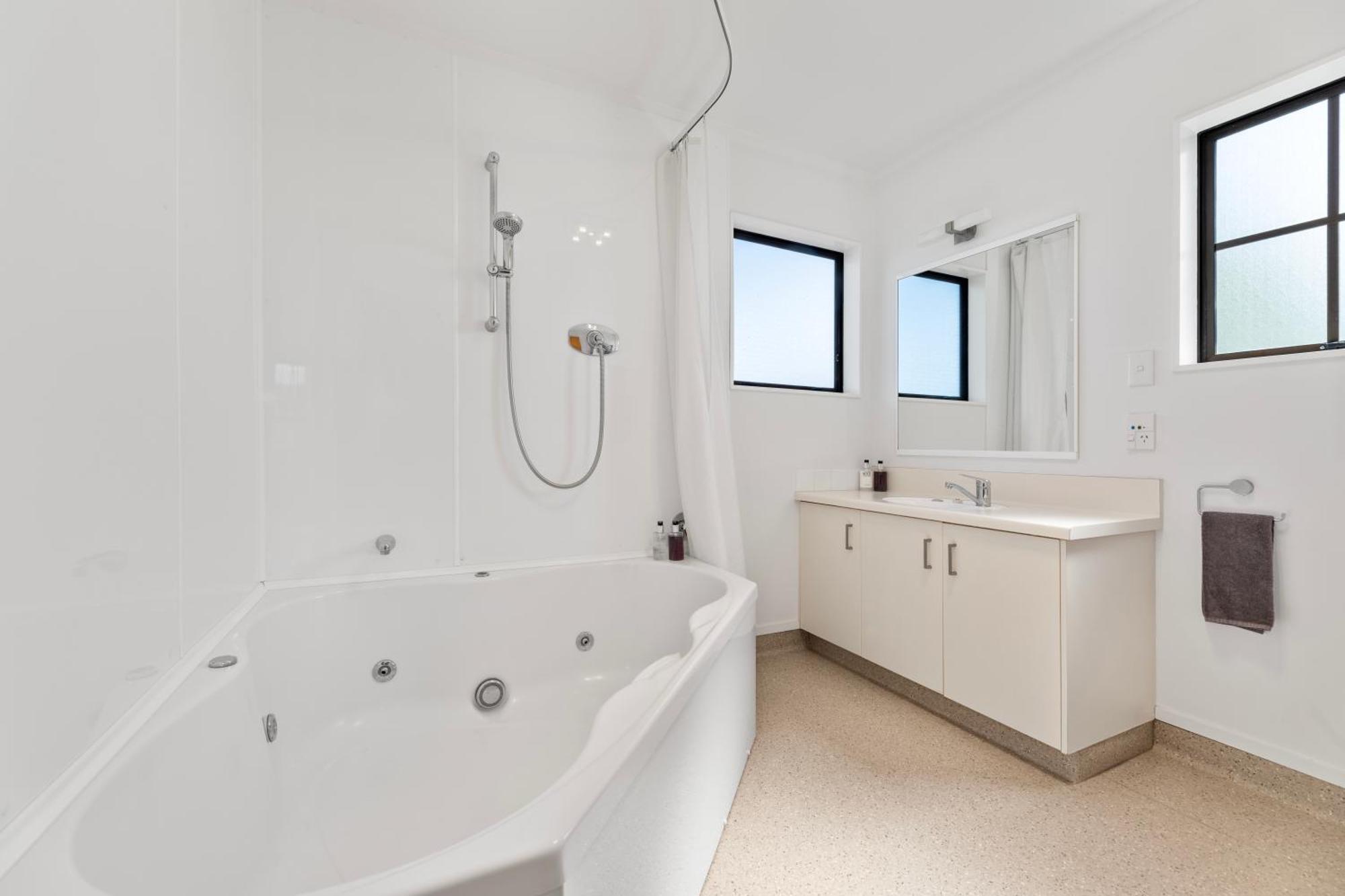 Knightsbridge Court Motor Motel Blenheim