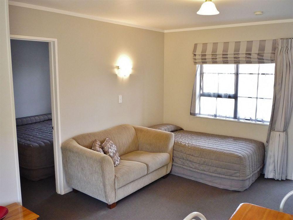 Motel Knightsbridge Court Motor