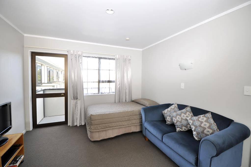 Motel Knightsbridge Court Motor
